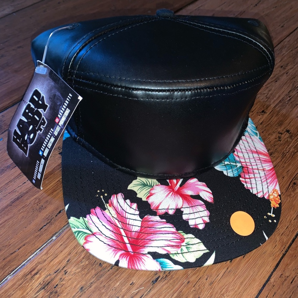 Hawaiian floral SnapBack black